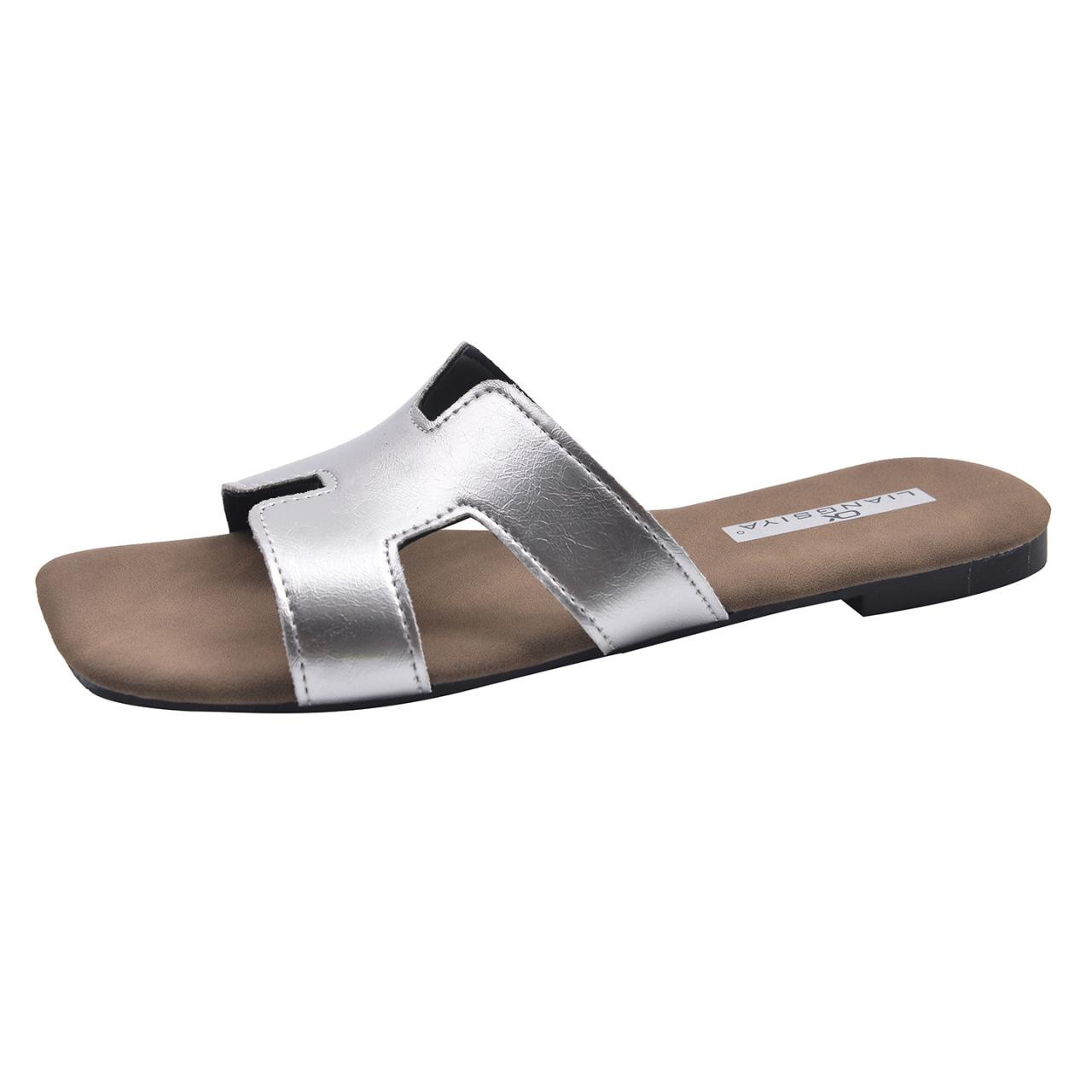 

Korean version of one-word slippers for women s outer wear summer 2025 new square head flat bottom versatile casual trendy beach cool slippers 40