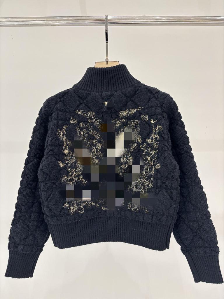 Hochwertige Version 25 karierter gestickter Schmetterling Strickjacke mit Reißverschluss und Stehkragen für den frühen Herbst
