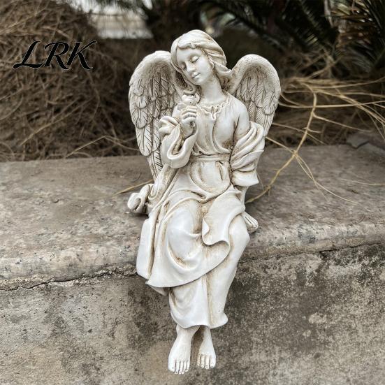 Retro Angel Garden Decoration Winged Statue, Resin Praying Figurine, Elegant Healing Courtyard Ornament Sitting Sculpture for Outdoor Indoor
