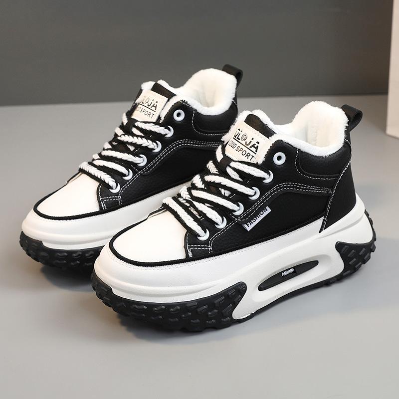 

Мода 2025 Зимние Массивные Кроссовки Обувь для Женщин Европа Увеличивающие Рост Папины Кроссовки Новые Спортивные Туфли на Платформе 36(Foot 23cm) чёрный