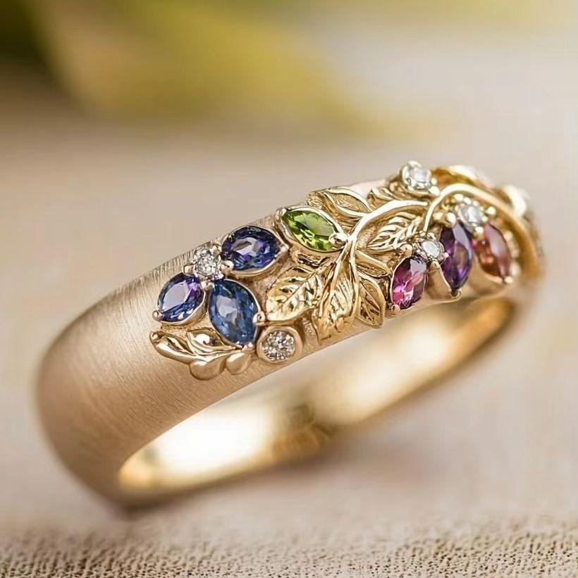 Elegant Floral Shaped Synthetic Gemstone Ring Copper Material Women Ring For Commute