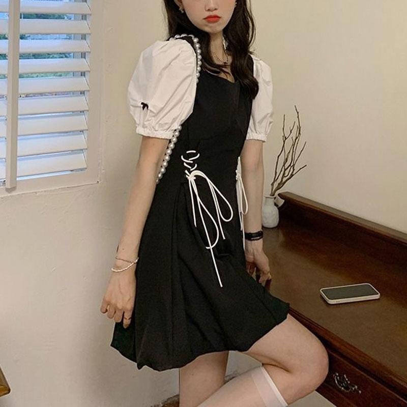 Temperament Black Dress for Women Summer New French Design Waist-hugging Slim Skirt Hepburn Little Black Skirt