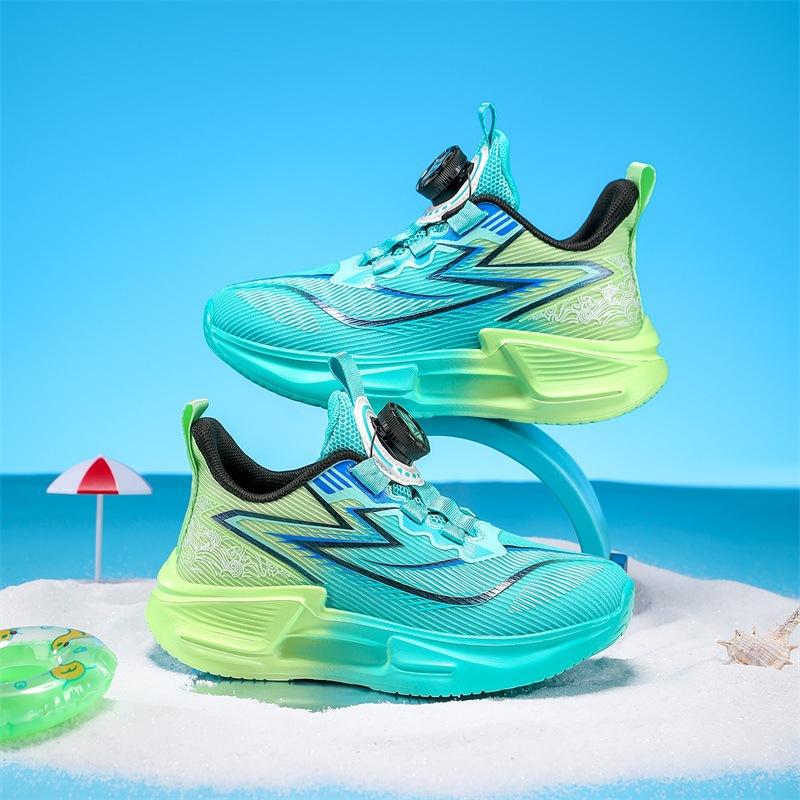 Boys shoes 2025 summer new breathable mesh non-slip wear-resistant lightweight student running shoes children's sports shoes