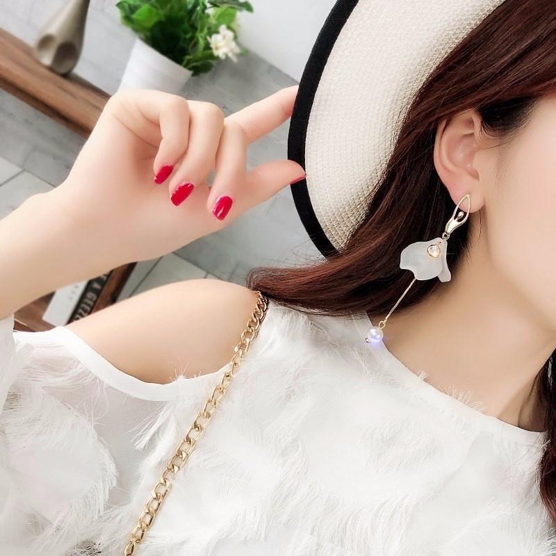 Kreative blomsterperleøredobber til valentinsdagsgaven til The Maid of Honor