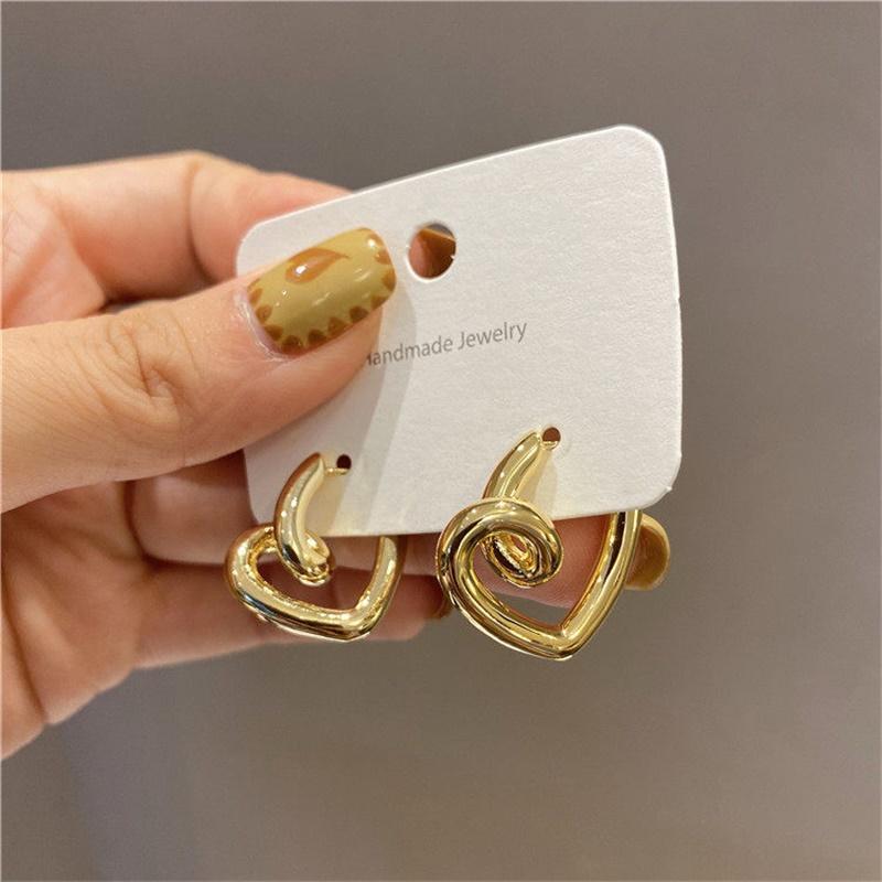 New Fashion Metal Gold Color Love Heart Hoop Earrings for Women Girls Korean Elegant Simple Heart Party Zircon Birthday Gifts