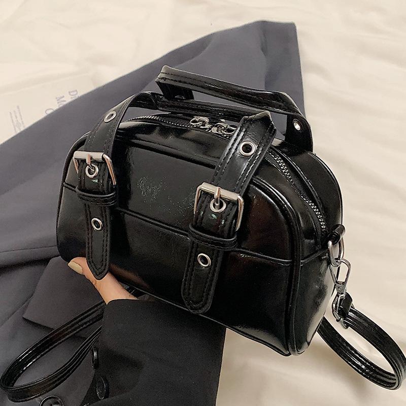 Cool Locomotive Style Niche Design Bag Versatile Personality Shoulder Messenger Bag Woman