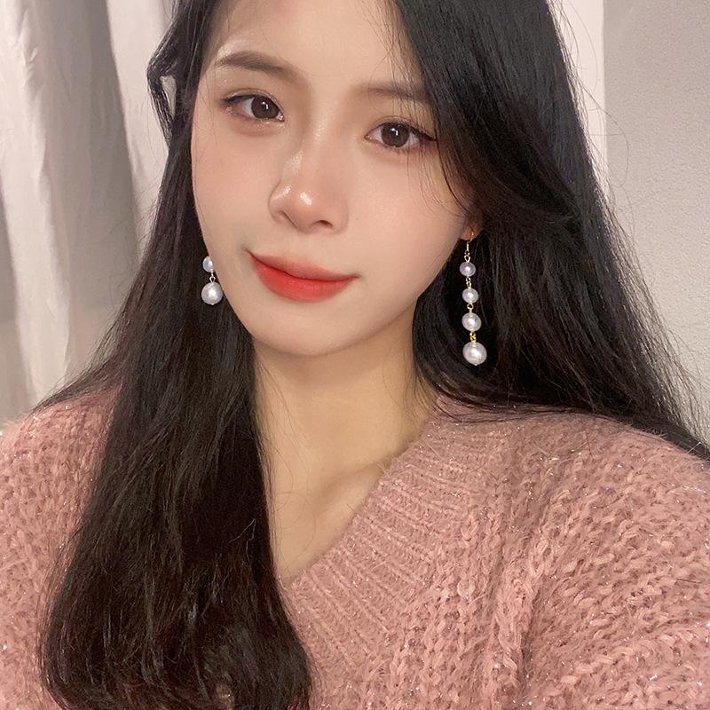 Stylish And Simple High-End Bow Earrings Temperament Versatile Pearl String Earrings French Retro Niche Earrings Women