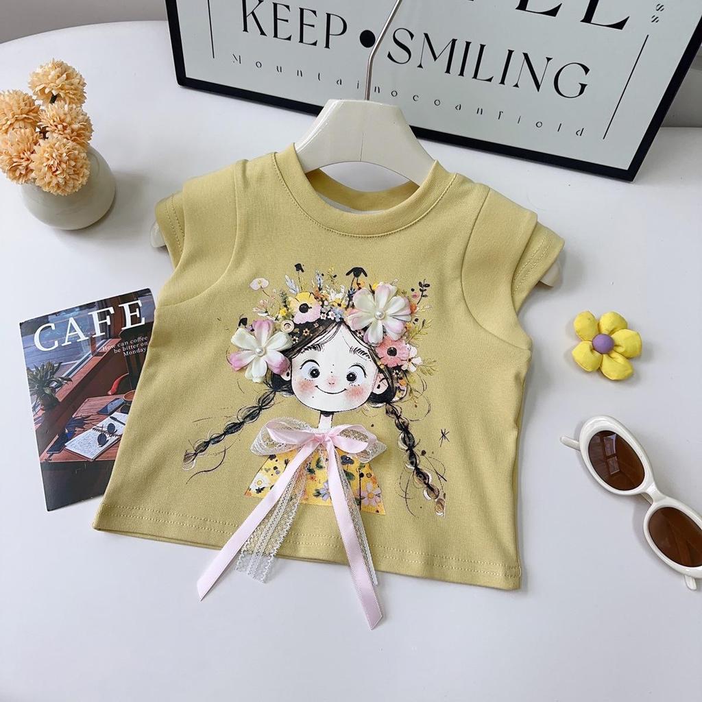 Little Girls' Korean Style Summer Two-Piece Set: Fashionable Loose Short Sleeve Top and Shorts