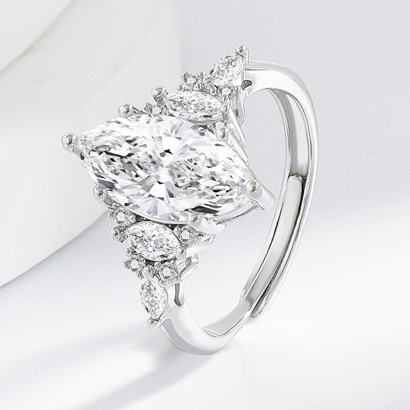 Olive Tip Shape Marquise Cut Zirconia Ring: 4 Carat Simulated Moissanite Proposal Jewelry for Women