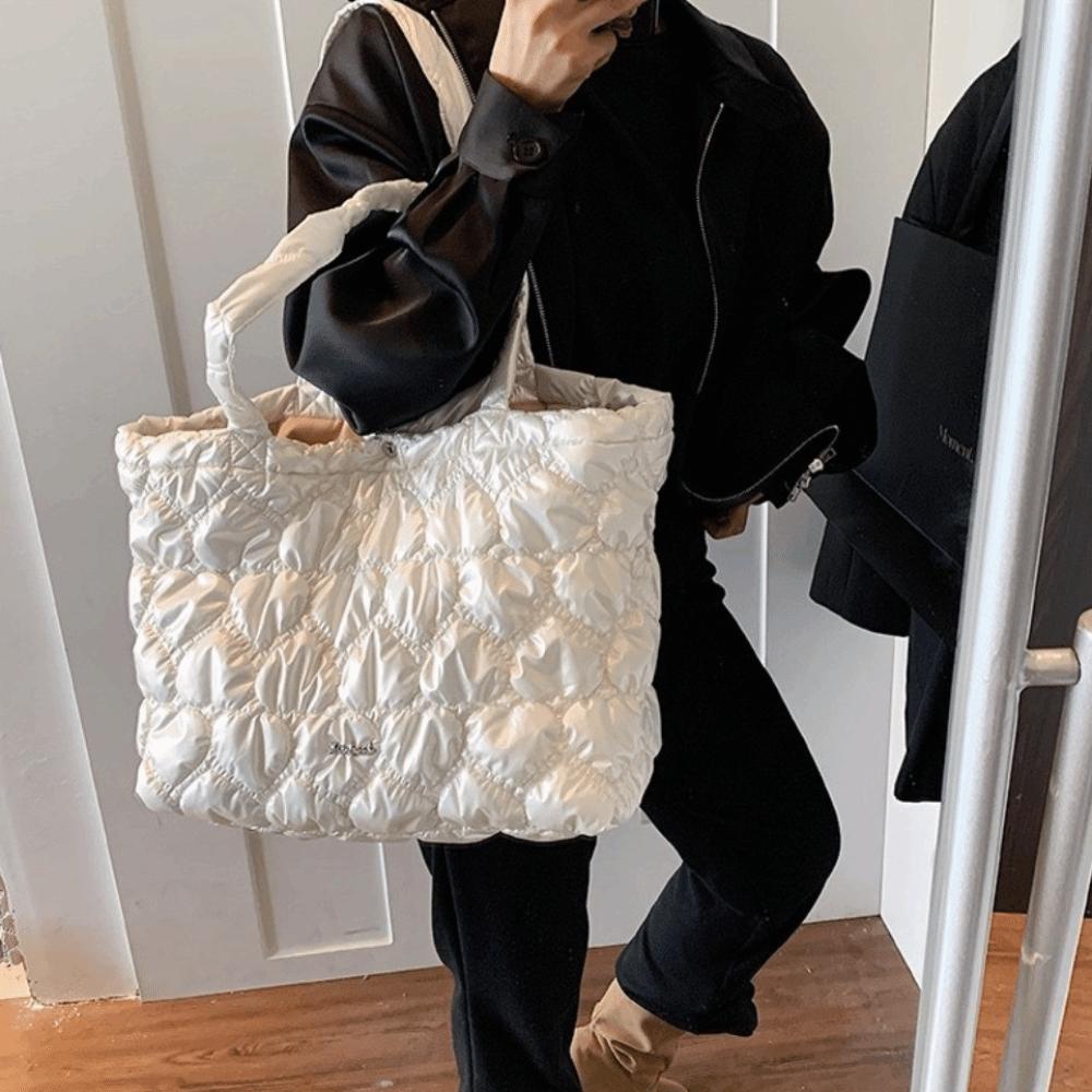 Large Capacity Quilted Heart Bag Korean Women's Handbag Casual Puffy Tote Bag  Girls