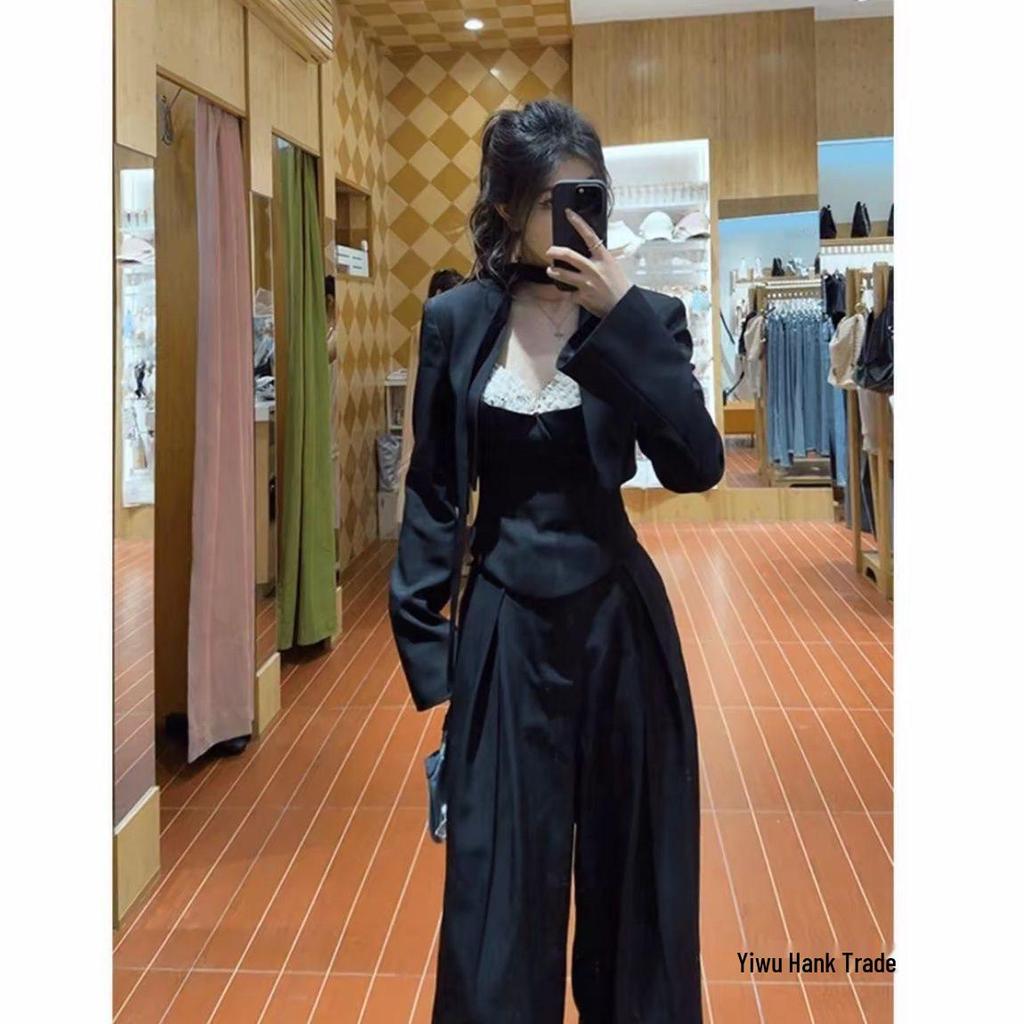 2025 French Anti-Aging Lace Slimming Long-Sleeve Outerwear with High-Waisted Wide-Leg Floor-Length Pants