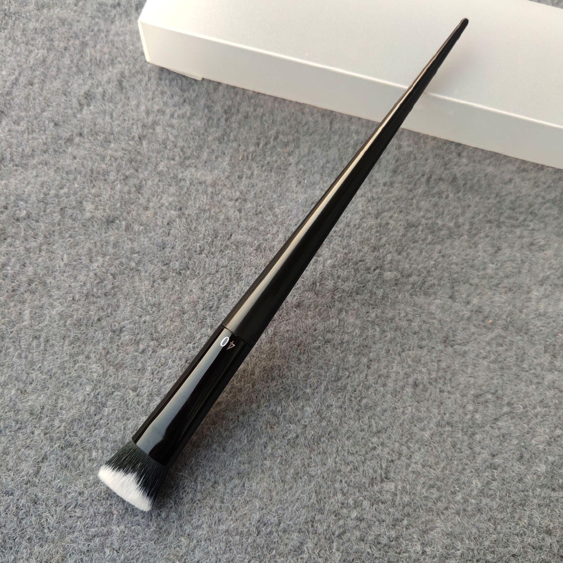 

New Big Face K*D Complete Makeup Brush Set: Powder, Concealer, Foundation, Contour, Blush, Eyeshadow Brushes