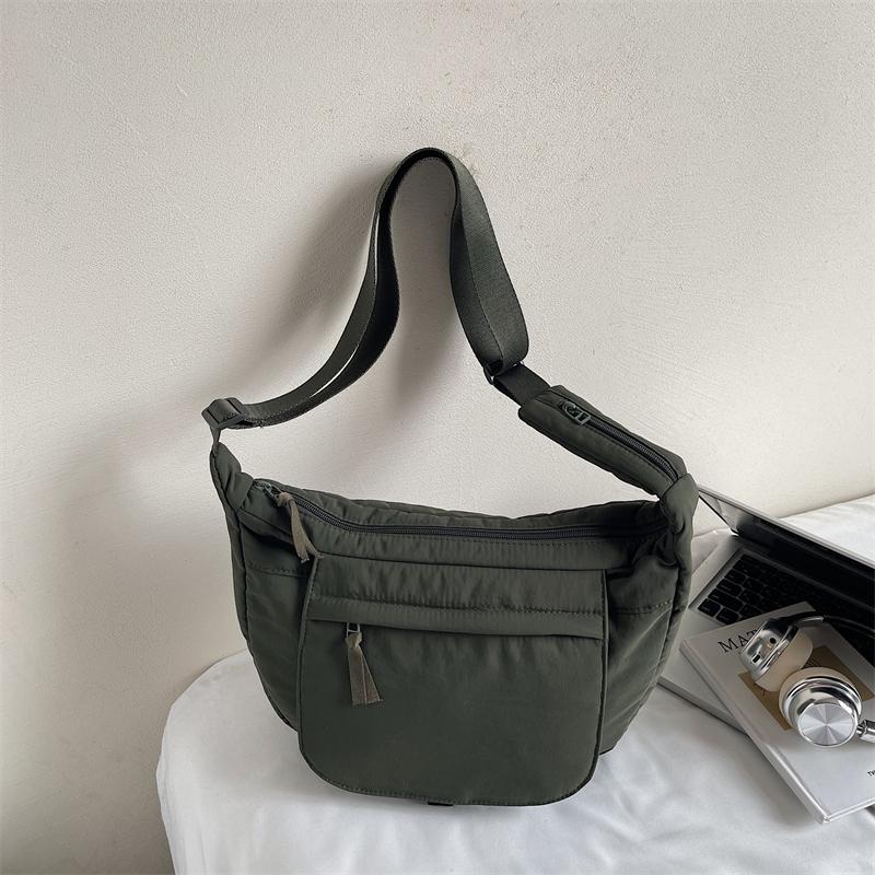 Large Capacity Solid Color Commuter Shoulder Bag Women's Crossbody Bag