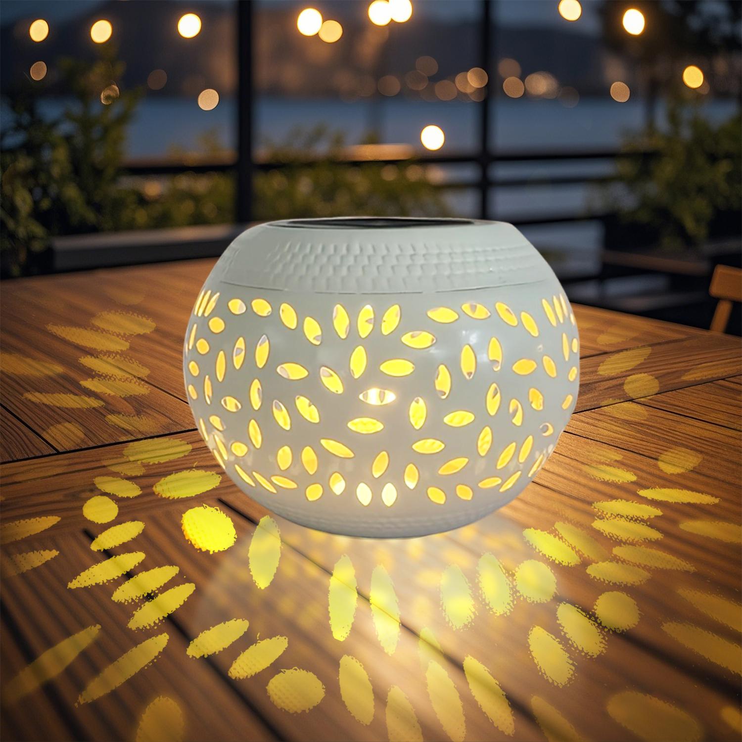 

фонарь-светильник из крапчатого железа на солнечной батарее, доступный в черном и белом цвете, подходит для уличных садов, патио и декора лужайки 0-5W белый