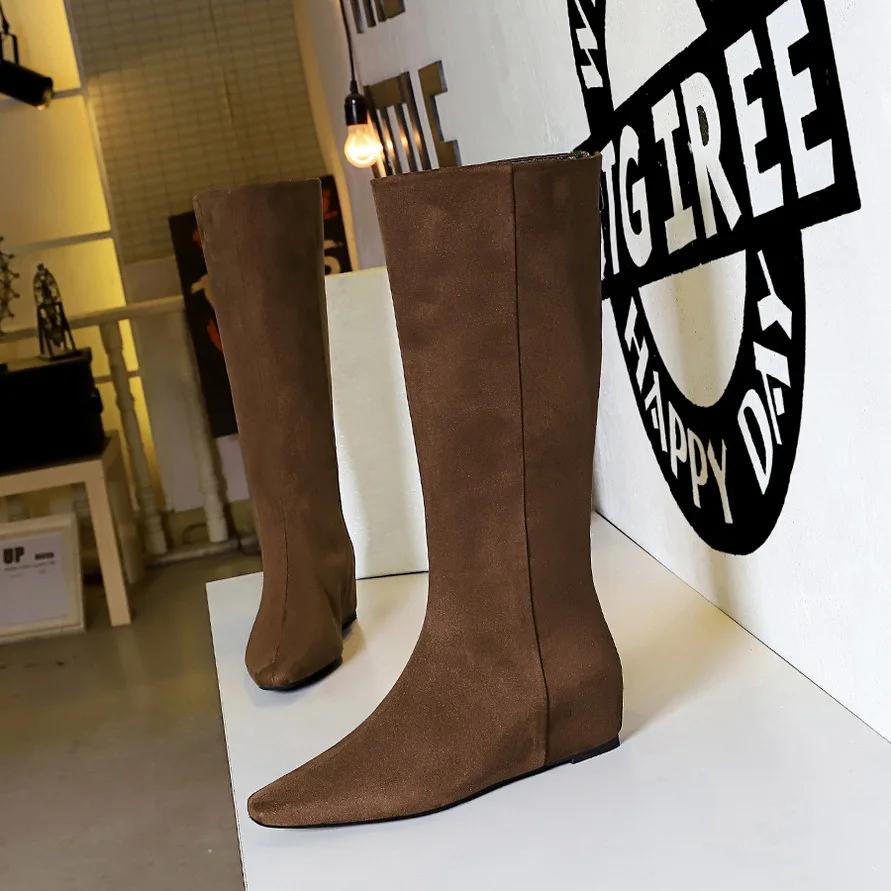 Fashion 2024 Winter New Brand Women Knight's boots Fashion Pointed Toe Slip On Knee-high Boots Thin Low Heel Long Boots Shoes