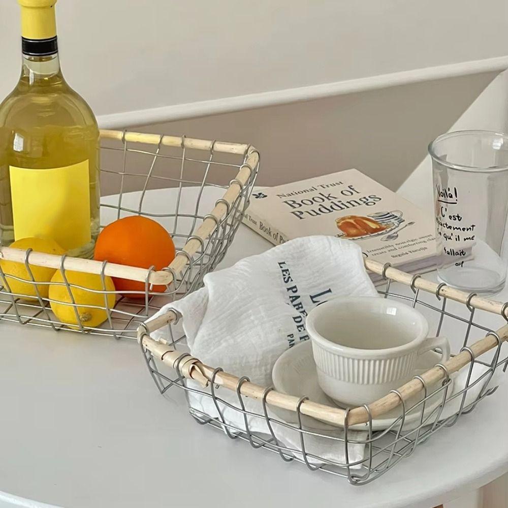 Chic Design Woven Iron Storage Basket Square Metal Construction Organizer Basket Casual Chic Art Design Food Basket Kitchen Use