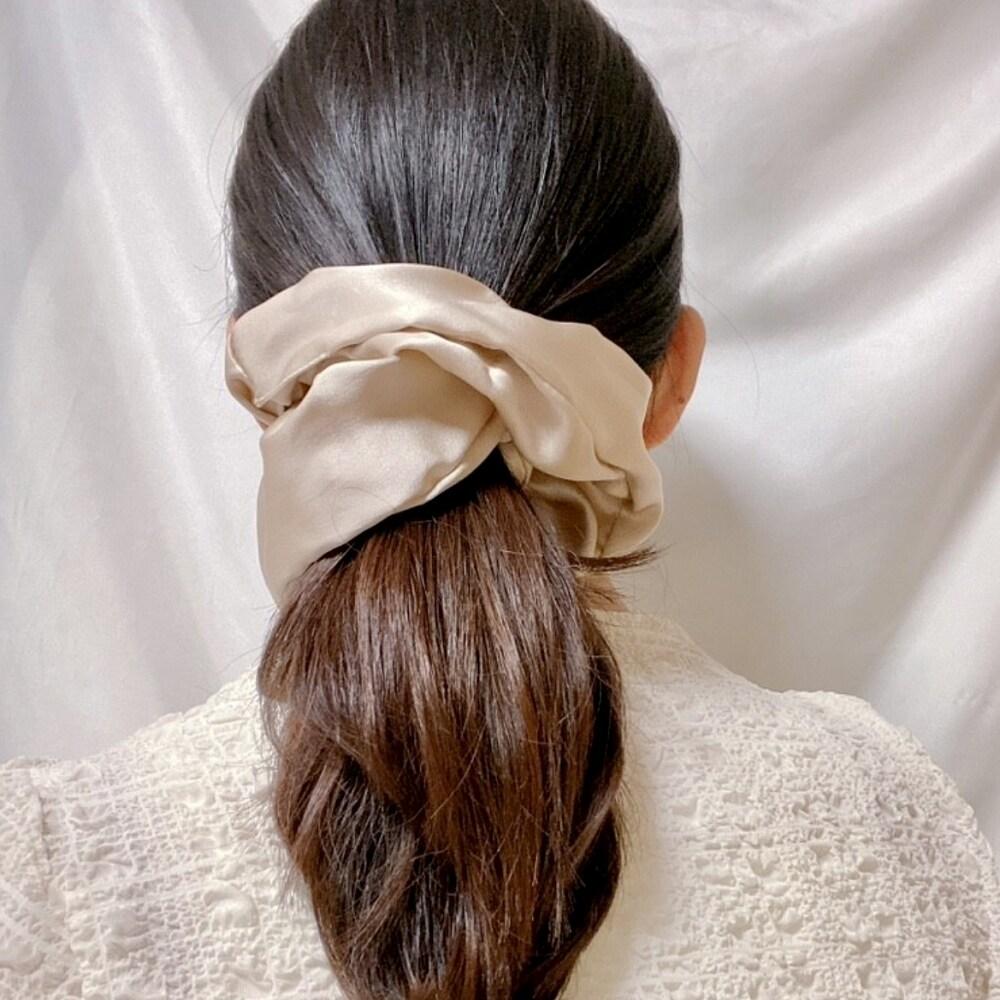 Tobsilk Scrunchie Elegant Beige