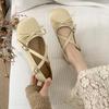 Black retro French flat-soled single shoes women's 2025 new spring shallow mouth ballet versatile skirt Mary Jane shoes