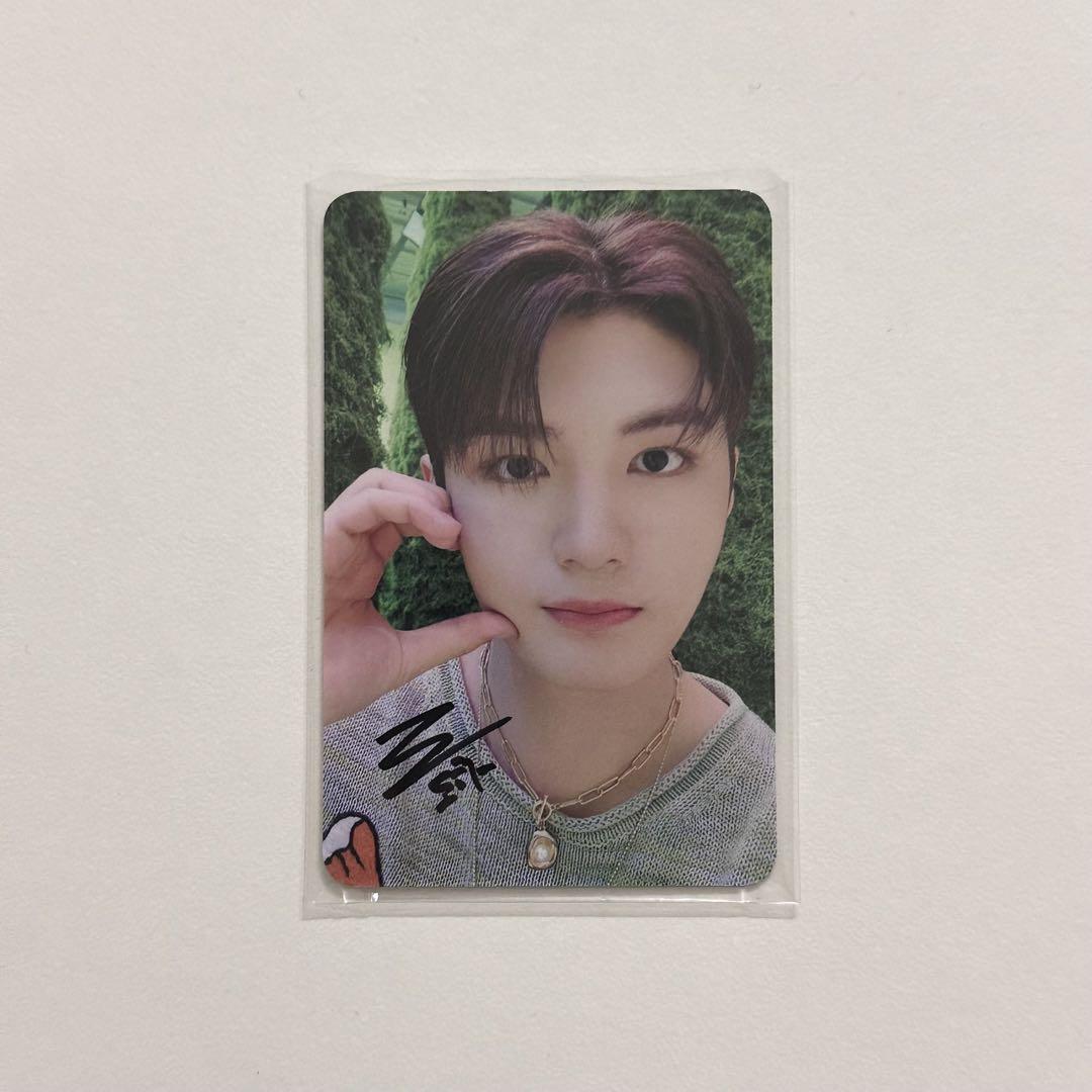 

[USED] ARrC Arc Angel Doha Signed Trading Card