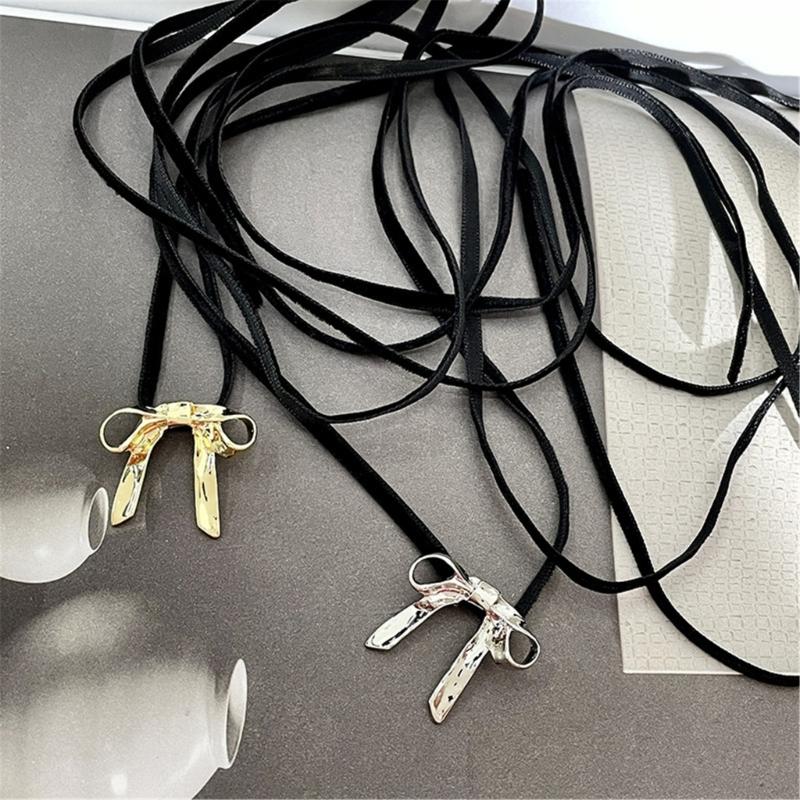 Unique Bowknot Necklace Adjustable Statement Necklace Pendant Necklace Alloy Material Suitable for Special Occasions
