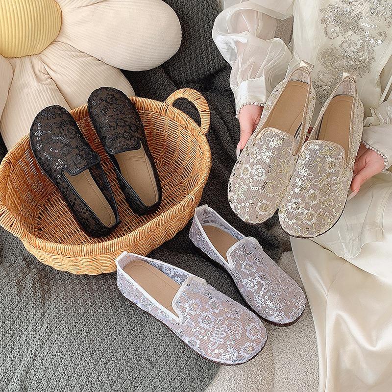 Old Beijing cloth shoes women's net shoes beef tendon soft sole non-slip one pedal in the elderly mother shoes KS breathable and comfortable