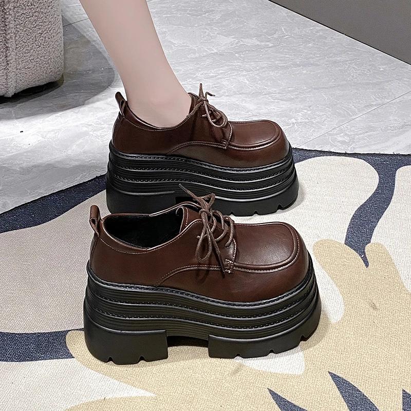 Fashion 10CM Women Patent Leather Platform Sneakers Wedge Heels Ladies New Autumn Chunky Sneakers Woman Lace-Up Thick Sole Walking Pumps