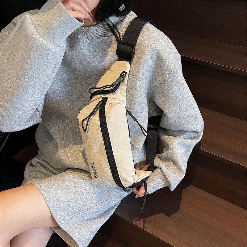 Japanese and Korean casual alphabet neutral breast bag ins style sports trendy brand shoulder crossbody fanny pack