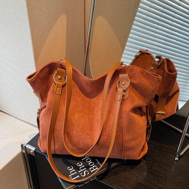 Large Capacity Fashionable Retro Soft Leather Women's Shoulder Bag Women's Autumn and Winter New Atmospheric Tote Bag