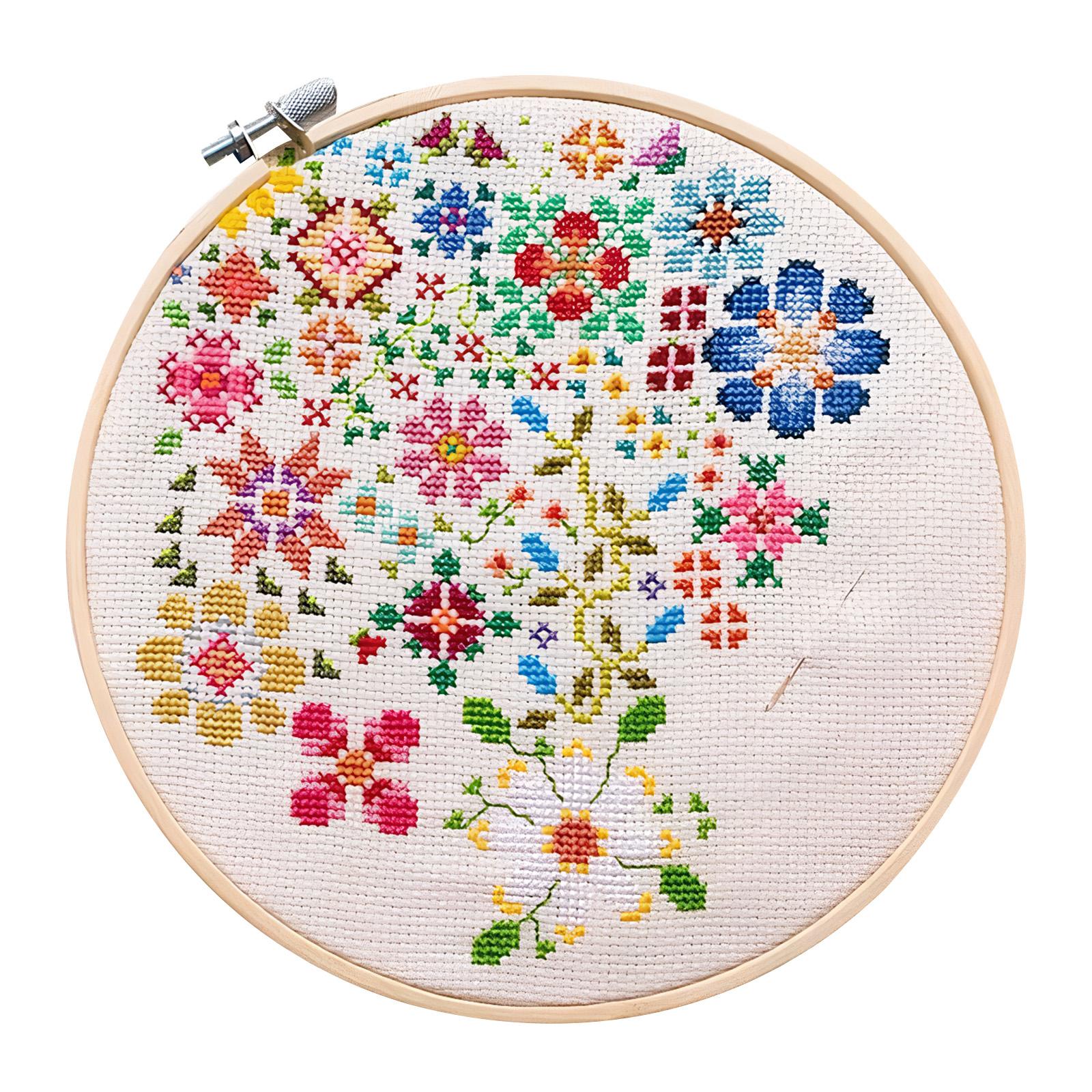 

A Flower A Day Embroidery Kit with Stamped Embroidery Patterns Embroidery Stitches Practice Kit for Beginners Adult