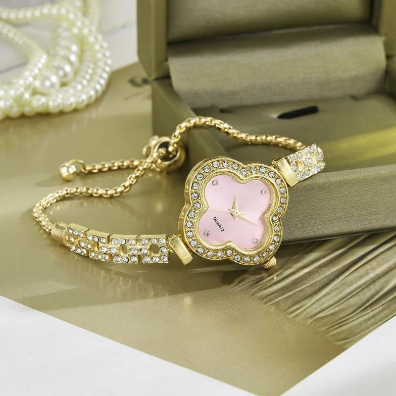 Four-leaf Clover Bracelet Watch Women's Diamond-encrusted Light Luxury Niche High-end Temperament Exquisite Women's Bracelet Women's Watch