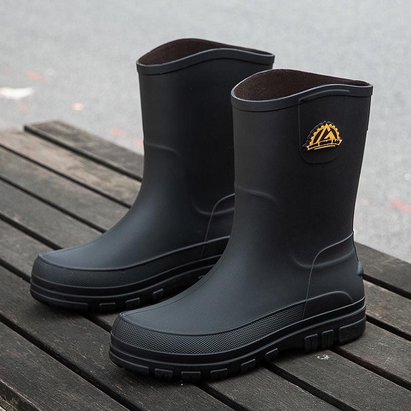 Gongminbao Fashion Men's Medium Tube Bundle Rain Shoes Waterproof Shoes Wear-resistant Non-slip Rain Boots Four-season Rubber Shoes Cover Feet