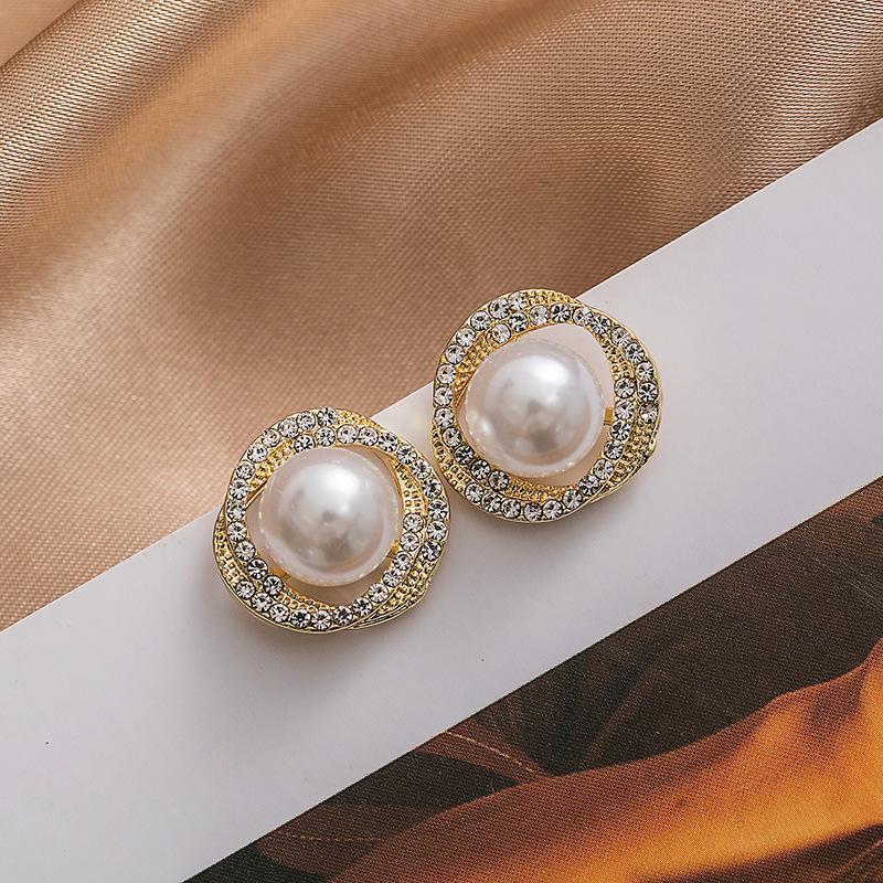 Elegant Korean Spiral Pearl Earrings for Women