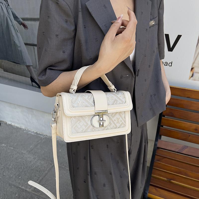 Commuting To Work Niche Design Small Square Bag New Summer Women's Shoulder Bag Fashion Shoulder Bag