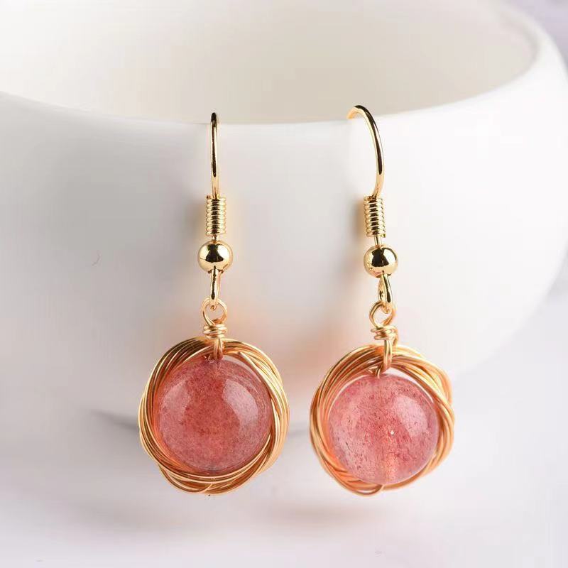 Natural Strawberry Crystal Earrings, Fashionable Red Strawberry Crystal Four-Leaf Clover Bow Fringed Long Earrings. natural strawberry quartz