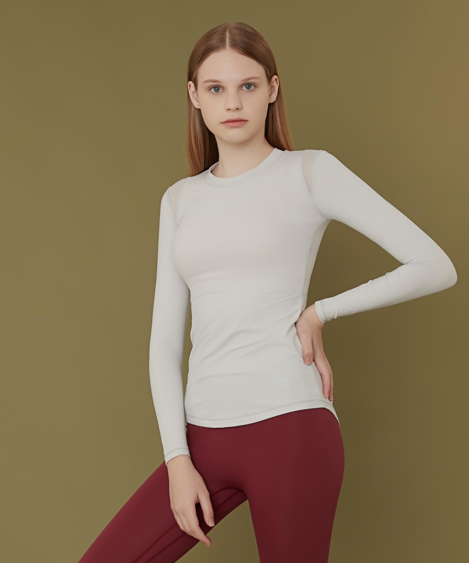 Reina Mora Refined Movement Long Sleeve Alto Grey Light Gray/[S-44-55] T348