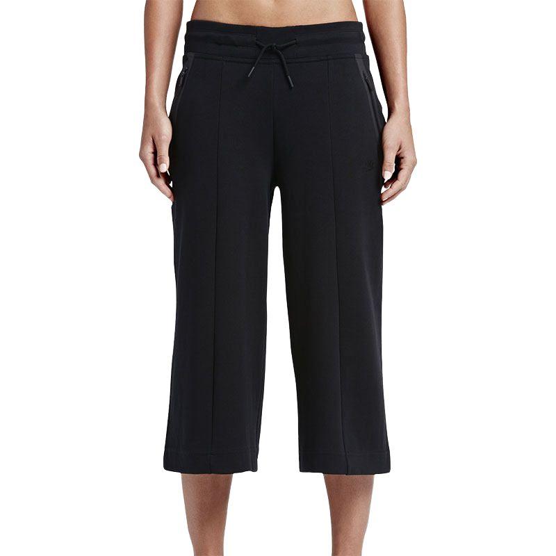 

Nike Casual Shorts Women s Black 811680-010 L