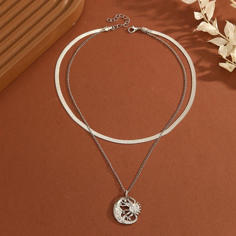 Accessories Fashion Simple Sun Moon Disc Pendant Necklace Women's Personality Multi-layer Stacked Collarbone Chain