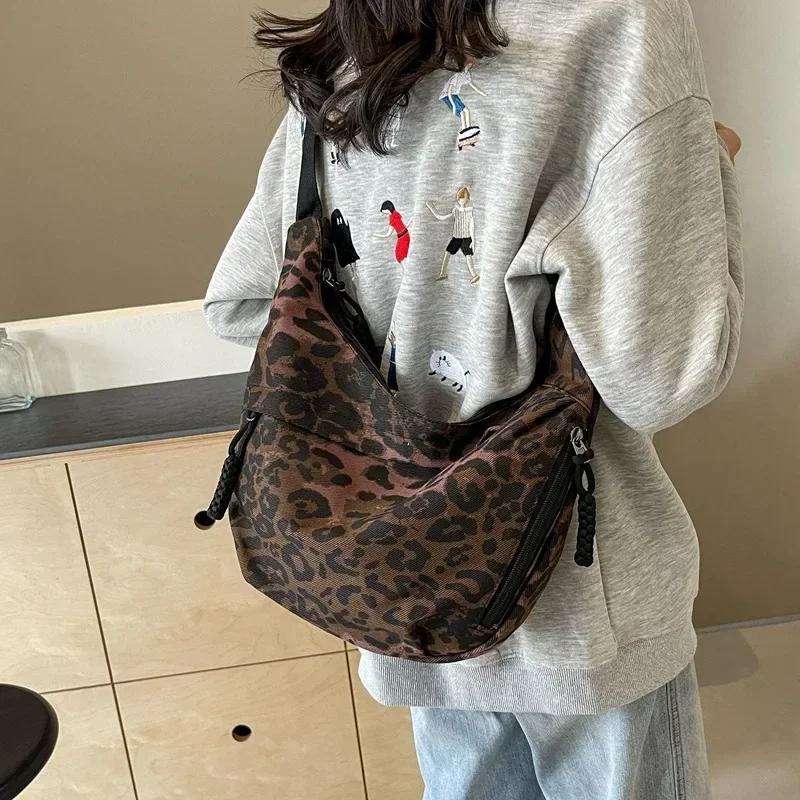 Leopard Print Crossbody Bags for Women Corduroy Casual Shoulder Tote Bags Ladies Sac A Main Femme Designer Luxury Handbags