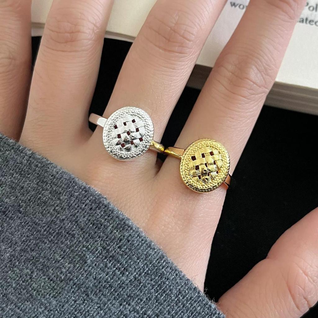 Elegante Anello Ovale in Pizzo Intrecciato Regolabile per Donna - Accessorio alla Moda, Versatile e Trendy per Dito Indice