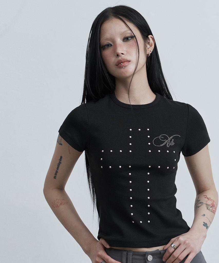 Aejeuyua Cross Hotfix T-Shirt Black