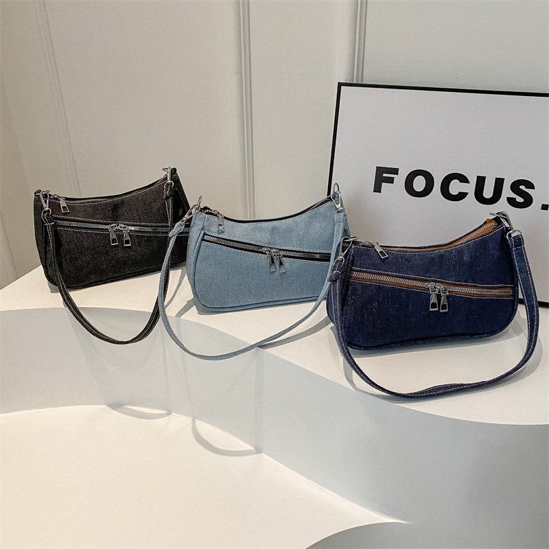 Korean Version Denim Underarm Bag 2025 Summer New Personality Trendy Flu Locomotive Style Shoulder Bag Foreign Style Small Square Bag