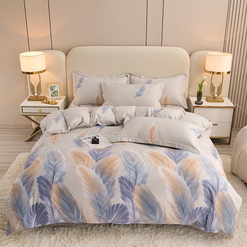 New Stylish Skin-Friendly Cotton Flannel Bedding Set - Thickened Plaid & Floral Design for Students