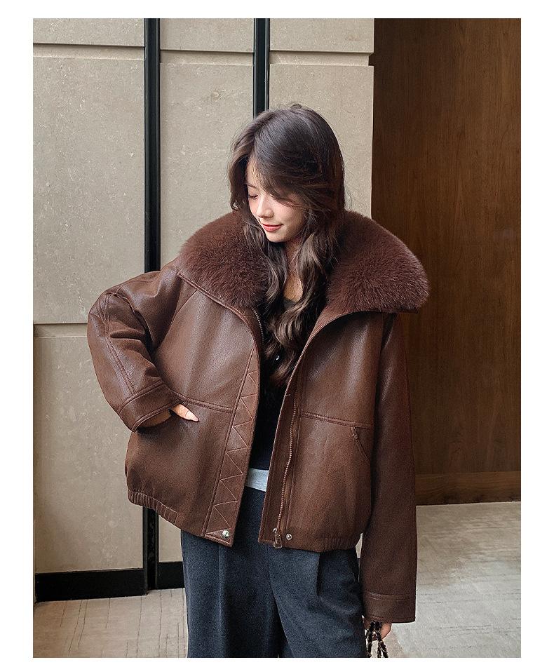 Women's Autumn Winter PU Leather Jacket, Quilted Lining Thickened Warm Cold-proof Detachable Big Faux Fur Collar Leather Coat