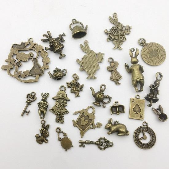 40pcs Antique In Wonderland Fairy Tales Tea Party Steampunk Victorian Necklace Bracelet Charms (Antique Bronze)