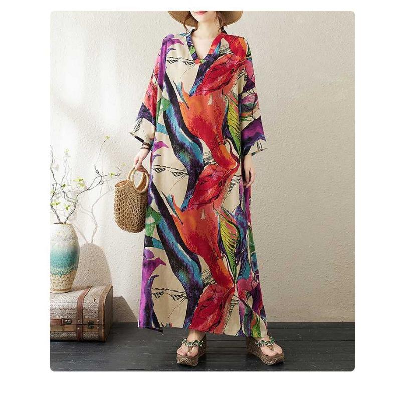 V-neck Loose Plus Size Simple Vacation Style Long Sleeve Women's Beach Dresses
