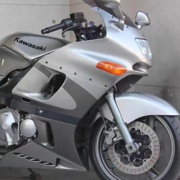 Turn Signal Light Lens Indicator Lamp Cover for Kawasaki ZZR1100D ZZR1200 ZX-11 Modified Motorcycle Front Turn Signal Shell Indicator Light Shell