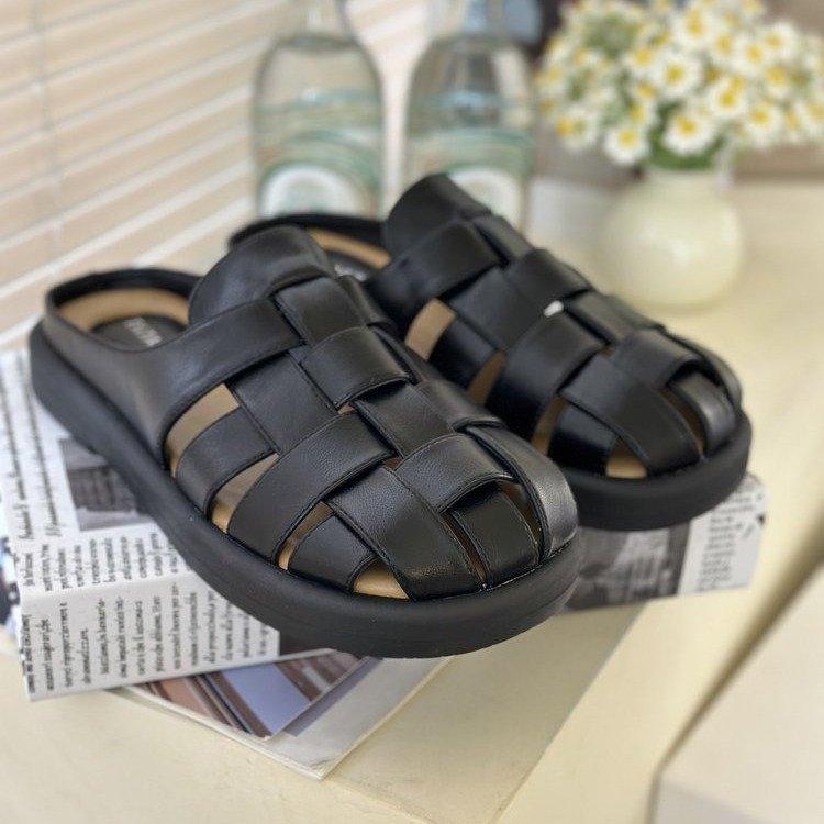 Woven pig cage shoes women's summer thick soles without heels lazy shoes new spring and autumn super fire bag head half slippers