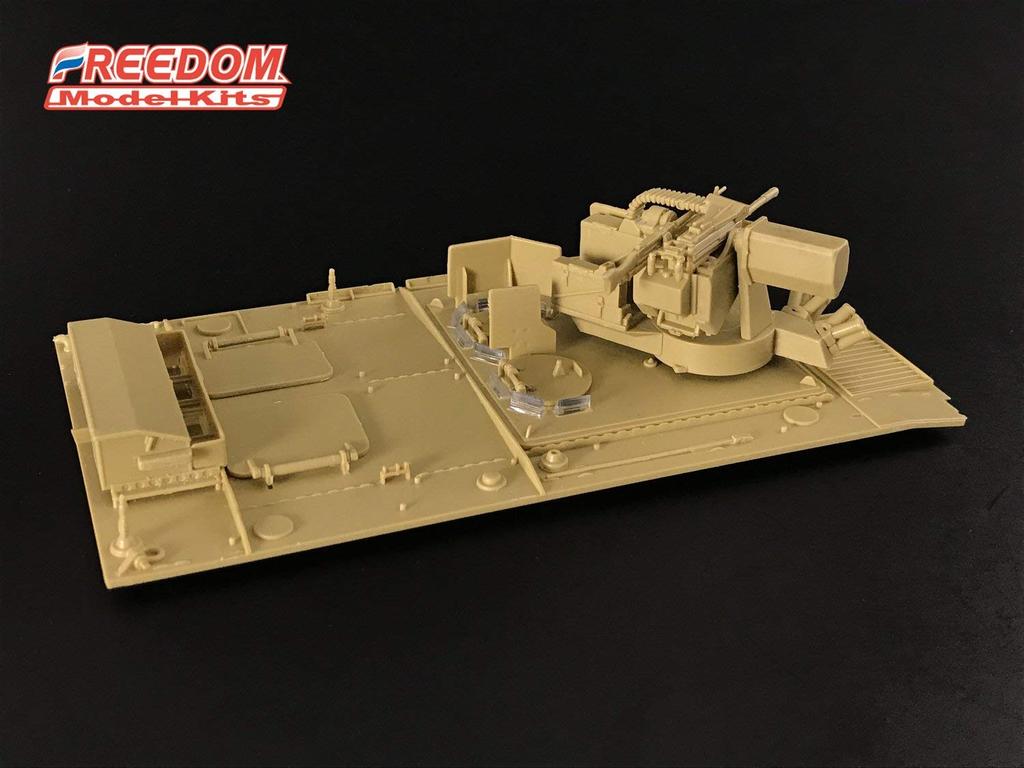 Freedom Model Kits 1/35 Republic of China Army ROCA CM-33 Clouded Leopard TICV with 40mm Grenade Machine Gun RWS Plastic Model FRE15102