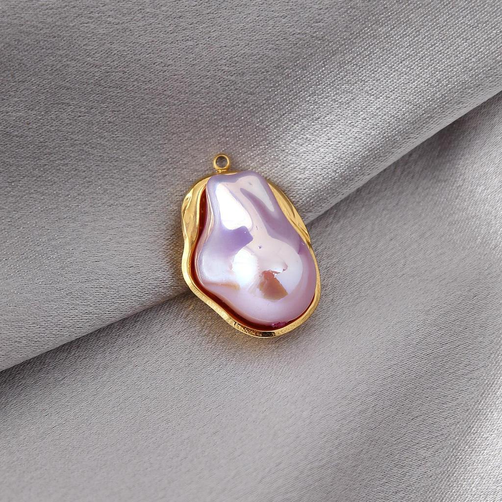Seashell Dyed Pink Green White Tooth-Shaped Pendants for DIY Jewelry