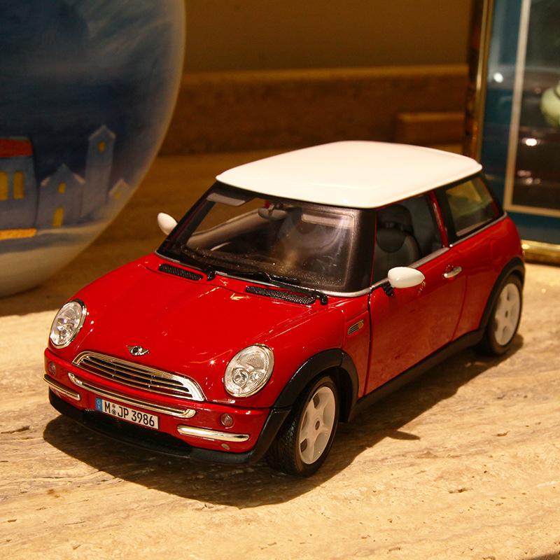 

1:18 MiniCooper Mini Cooper Alloy Car Model Ornaments Simulation Metal Car Model Collection